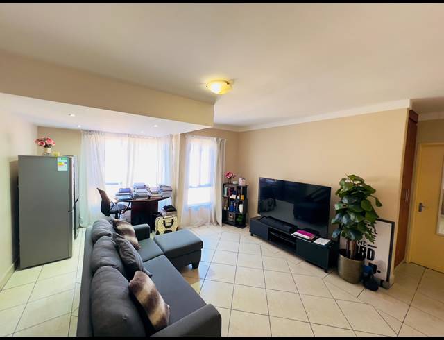 2 BEDROOM APARTMENT FOR SALE IN SONHEUWEL
